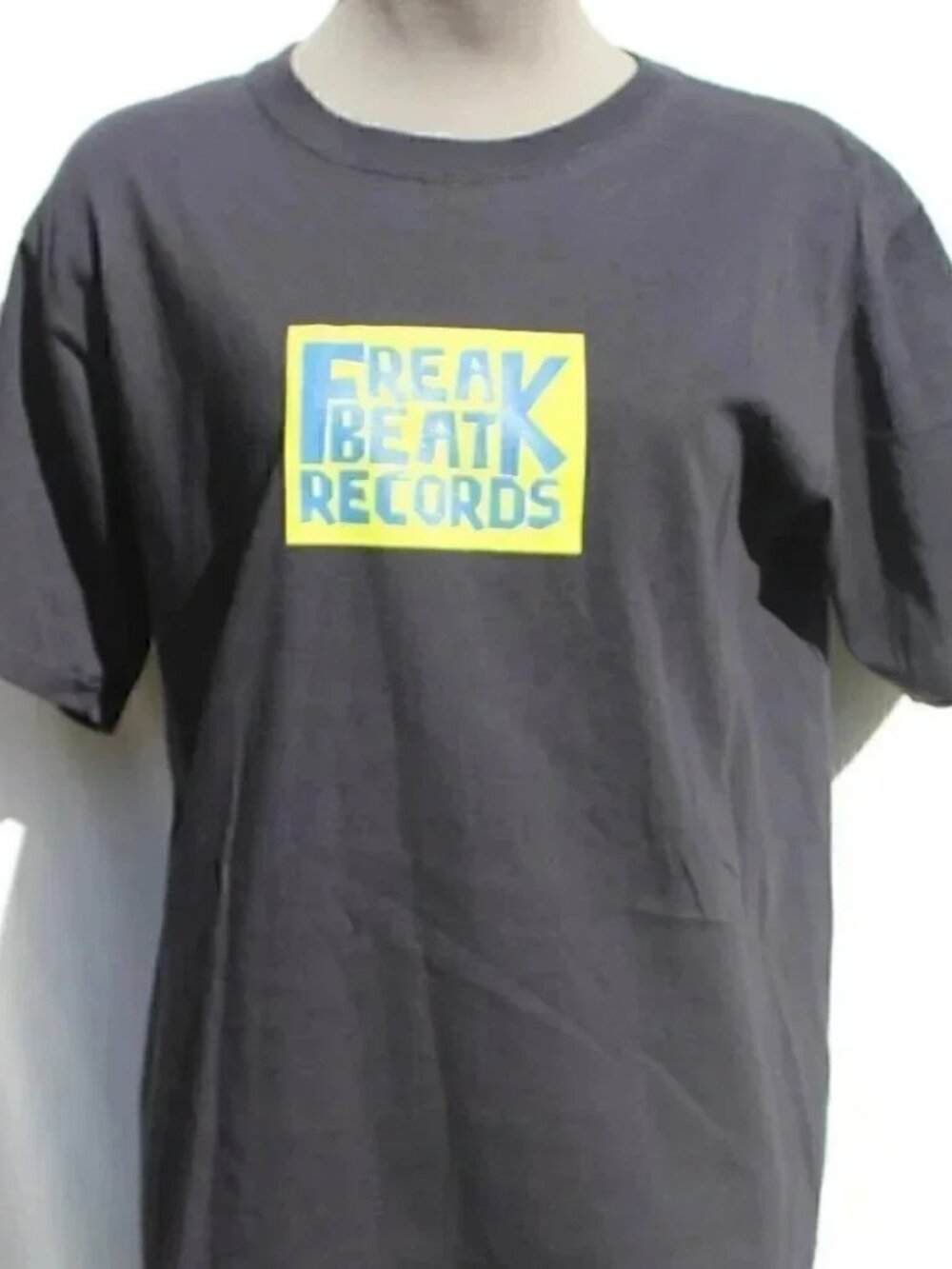 Vintage Mens Freak Beat Records Graphic Tee Concert T-Shirt Tee